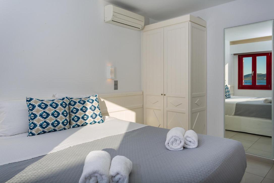 Katerina Mare Aparthotel เนาซา ภายนอก รูปภาพ