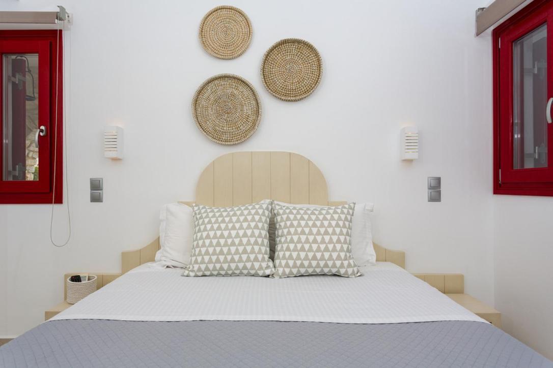 Katerina Mare Aparthotel เนาซา ภายนอก รูปภาพ